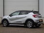 Renault Captur 1.0 TCe 90 Intens / Achteruitrijcamera / Parkeersensoren voor + achter / Elektrisch glazen schuif-/ kanteldak / Metaalkleur / Two-tone kleursamenstelling / Side-steps / Audio-navigatiesysteem full map / Apple Car Play & Android auto / LED / Armsteun voor / Bluetooth telefoonvoorbereiding / Cruise control / Automatische airco / Keyless /
