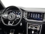 Volkswagen T-Roc 1.5 TSI 150pk DSG R-line | Panodak | Camera | IQ.Drive | Navi | 19" 90