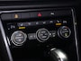 Volkswagen T-Roc 1.5 TSI 150pk DSG R-line | Panodak | Camera | IQ.Drive | Navi | 19" 90