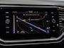 Volkswagen T-Roc 1.5 TSI 150pk DSG R-line | Panodak | Camera | IQ.Drive | Navi | 19" 90