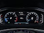 Volkswagen T-Roc 1.5 TSI 150pk DSG R-line | Panodak | Camera | IQ.Drive | Navi | 19" 90