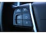Volvo V60 1.6 T3 Summum Xenon/Leer/Navigatie/Parkeersensor/Trekhaak afneembaar