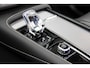 Volvo XC90 2.0 T8 Recharge AWD Ultra Dark | Vol in de opties | Panorama dak | Bowers & Wilkins | Nappa leder | Elektrische trekhaak | 22' velgen | Nieuwstaat.