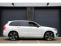 Volvo XC90 2.0 T8 Recharge AWD Ultra Dark | Vol in de opties | Panorama dak | Bowers & Wilkins | Nappa leder | Elektrische trekhaak | 22' velgen | Nieuwstaat.