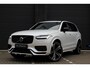 Volvo XC90 2.0 T8 Recharge AWD Ultra Dark | Vol in de opties | Panorama dak | Bowers & Wilkins | Nappa leder | Elektrische trekhaak | 22' velgen | Nieuwstaat.