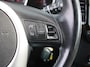 Kia Venga 1.4 CVVT First Edition | Trekhaak | Camera | Clima | Cruise | All seasons | Half leer/stof | Licht sensor | Parkeersensor achter |