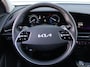 Kia Niro EV DynamicLine 64.8 kWh | Trekhaak | Clima | Camera | Cruise adapt. | Apple Carplay/Android Auto | Navi | 17" LM |