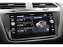 Volkswagen Tiguan 1.4 TSI eHybrid 245 PK R-Line Business, Panoramadak, Winterpakket, Adap. Cruise Control,