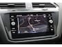 Volkswagen Tiguan 1.4 TSI eHybrid 245 PK R-Line Business, Panoramadak, Winterpakket, Adap. Cruise Control,