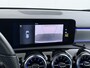 Mercedes-Benz A-klasse 180 AMG Business Solution | Sfeerverlichting | Panorama - Schuifdak | Memory Seats | Multibeam LED Koplampen | Trekhaak | Augmented Reality