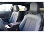 Opel Astra Electric 58 kWh Ultimate / Pano / Suede