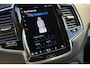Volvo XC90 T8 Recharge AWD Ultimate Bright | Luchtvering | Bowers & Wilkins geluidsinstallatie | Panoramisch dak met schuif-/kantel functie | Verwarmbare voor-/achter stoelen | Ventileerbare stoelen voor | Massage Functie voor | 21'' Lichtmetalen velgen | Head-Up Display | Keyless entry/start |