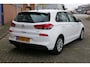 Hyundai i30 1.0 T-GDI i-Motion. stoel/stuur verwarming. trekhaak. airco. 6bak