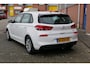 Hyundai i30 1.0 T-GDI i-Motion. stoel/stuur verwarming. trekhaak. airco. 6bak