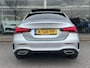 Mercedes-Benz A-klasse 180 Business Solution AMG | Panorama | Leder Alcantara | LED |