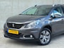 Peugeot 2008 1.2 Signature 2019 Grijs CLIMA|TREKHAAK|CARPLAY