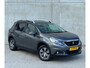 Peugeot 2008 1.2 Signature 2019 Grijs CLIMA|TREKHAAK|CARPLAY