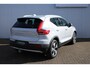 Volvo XC40 T2 Momentum Business | Apple carplay/Android auto | Adaptieve cruise control | Parkeersensor achter | Elektrische achterklep | Keyless | 18 inch Lichtmetalen velgen