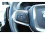 Volvo XC40 T2 Momentum Business | Apple carplay/Android auto | Adaptieve cruise control | Parkeersensor achter | Elektrische achterklep | Keyless | 18 inch Lichtmetalen velgen