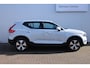 Volvo XC40 T2 Momentum Business | Apple carplay/Android auto | Adaptieve cruise control | Parkeersensor achter | Elektrische achterklep | Keyless | 18 inch Lichtmetalen velgen