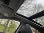 Honda HR-V 1.5 i-VTEC Elegance Dealer onderhouden | Lederen bekleding|navi| side bars |panorama schuifkanteldak|