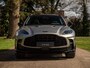 Aston Martin DBX 707 4.0 V8 | Facelift | Sports Plus Seats | Luchtvering | Stoelventilatie | Carbon! | Pano-dak