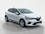 Renault Clio 90PK TCe Zen | 1e eigenaar | Navi | Parkeersensoren | Airco | Cruise Control | Apple CarPlay/Android Auto | Full LED | Licht Sensor | Elektrische Ramen & Spiegels |