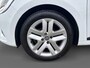 Renault Clio 90PK TCe Zen | 1e eigenaar | Navi | Parkeersensoren | Airco | Cruise Control | Apple CarPlay/Android Auto | Full LED | Licht Sensor | Elektrische Ramen & Spiegels |