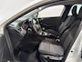 Renault Clio 90PK TCe Zen | 1e eigenaar | Navi | Parkeersensoren | Airco | Cruise Control | Apple CarPlay/Android Auto | Full LED | Licht Sensor | Elektrische Ramen & Spiegels |