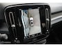 Volvo XC40 Recharge P8 AWD R-Design | Pano | Trekhaak | Harman Kardon | Led | Sage Green | Stoel en stuurwielverw. | ACC | Pilot Assist | Camera