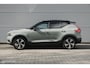 Volvo XC40 Recharge P8 AWD R-Design | Pano | Trekhaak | Harman Kardon | Led | Sage Green | Stoel en stuurwielverw. | ACC | Pilot Assist | Camera