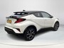 Toyota C-HR / C-HR+ 1.8 Hybrid Bi-Tone | Carplay | Dode hoek waarschuwing | Stoelverwarming | Keyless entry |