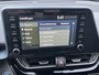 Toyota C-HR / C-HR+ 1.8 Hybrid Bi-Tone | Carplay | Dode hoek waarschuwing | Stoelverwarming | Keyless entry |