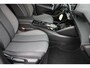 Peugeot 2008 1.2 Hybrid 136 Allure | Automaat | Navi by app | Apple carplay | Parkeersensoren | Mild Hybrid | 14.000km |