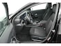 Mercedes-Benz A-klasse 180 Business Solution (ACHTERUITRIJCAMERA, CRUISE CONTROL, NAVIGATIE, PARKEERSENSOREN)