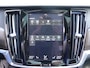 Volvo V90 Cross Country 2.0 B5 AWD Pro 250PK PANO | VOL LEER | TREKH. | 360° | HK-AUDIO