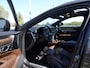 Volvo V90 Cross Country 2.0 B5 AWD Pro 250PK PANO | VOL LEER | TREKH. | 360° | HK-AUDIO
