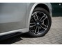 BMW X1 sDrive18i M Sportpakket | Panoramadak | Driving Assistant Plus | Elektrische Trekhaak | Elektrische Stoelen | Hifi-system Harman/kardon | Premium pack | 19 inch lichtmetalen M wielen |