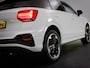 Audi Q2 35 TFSI S-Line Edition (SFEERVERLICHTING, CAMERA, APPLE CARPLAY/ANDROID AUTO, LED-MATRIX, AFGEVLAKT SPORTSTUUR, CRUISE)