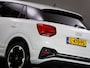 Audi Q2 35 TFSI S-Line Edition (SFEERVERLICHTING, CAMERA, APPLE CARPLAY/ANDROID AUTO, LED-MATRIX, AFGEVLAKT SPORTSTUUR, CRUISE)