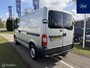 Nissan Interstar bestel 115.33-308L 2.5dCi | AUTOMAAT | Rijklaar | 2x Schuifdeur | Airco | Trekhaak