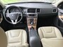 Volvo V60 Cross Country 2.0 T5 Summum Automaat | Rijklaar incl garantie | Adaptieve cruise Stoelverwarming Trekhaak