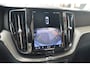 Volvo XC60 T6 Hybride AWD Plus Dark LONG RANGE | Panoramadak | Stoel + Stuur Verwarmd | Camera | Apple CarPlay |