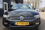 Volkswagen Passat 1.5 TSI R-LINE Business + Navigatie Climate ADCR Cruise sport Super!