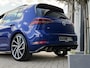 Volkswagen Golf 2.0 TSI 4Motion R | APR | Schuif-kanteldak | DCC | DYNAUDIO | Camera | Dodehoek | CarPlay | DAB