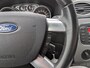 Ford Focus 1.6 Titanium | Cruise Control, Parkeersensoren, Bluetooth, Airco, 5 deurs, 16 inch, weinig km!