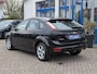 Ford Focus 1.6 Titanium | Cruise Control, Parkeersensoren, Bluetooth, Airco, 5 deurs, 16 inch, weinig km!