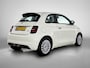 Fiat 500 RED 42 kWh 118pk Automaat | Camera | Cruise Control | Dodehoekdetectie | Stoelverwarming | Apple Carplay/Android Auto |