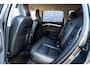 Volvo V70 2.0T Automaat R-Edition | Park assist voor en achter | Parkeercamera | Trekhaak | Stoelverwarming |