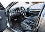 Volvo V70 2.0T Automaat R-Edition | Park assist voor en achter | Parkeercamera | Trekhaak | Stoelverwarming |